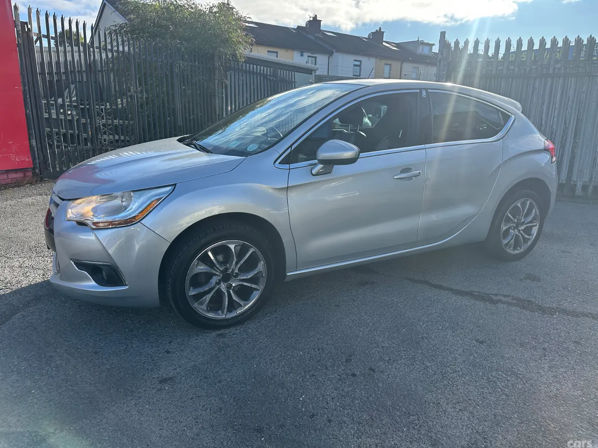 Citroen DS 4 Hatchback, Diesel, 2014, Silver