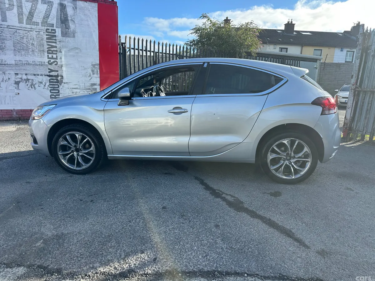Citroen DS 4 Hatchback, Diesel, 2014, Silver