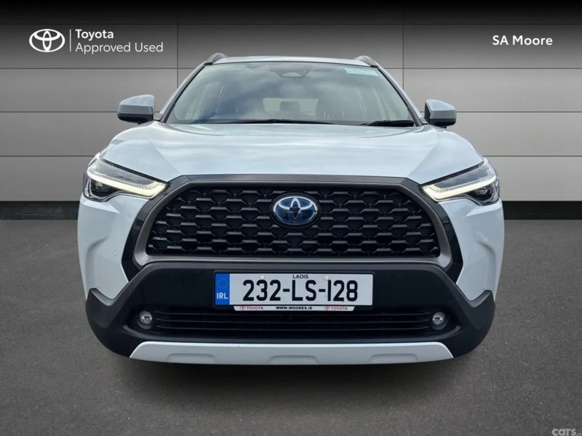 Toyota Corolla Cross SUV, Petrol Hybrid, 2023, White
