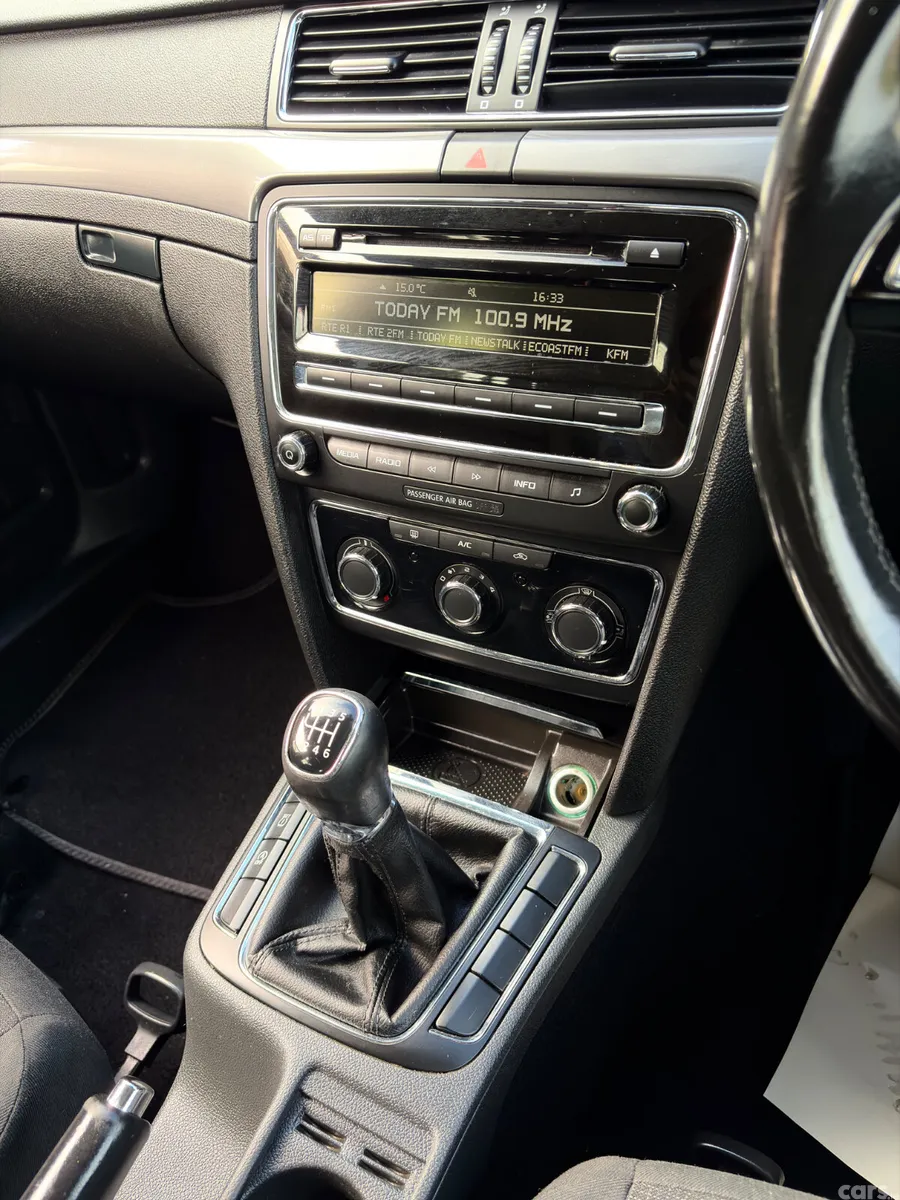 Skoda Superb Estate, Diesel, 2015, Silver