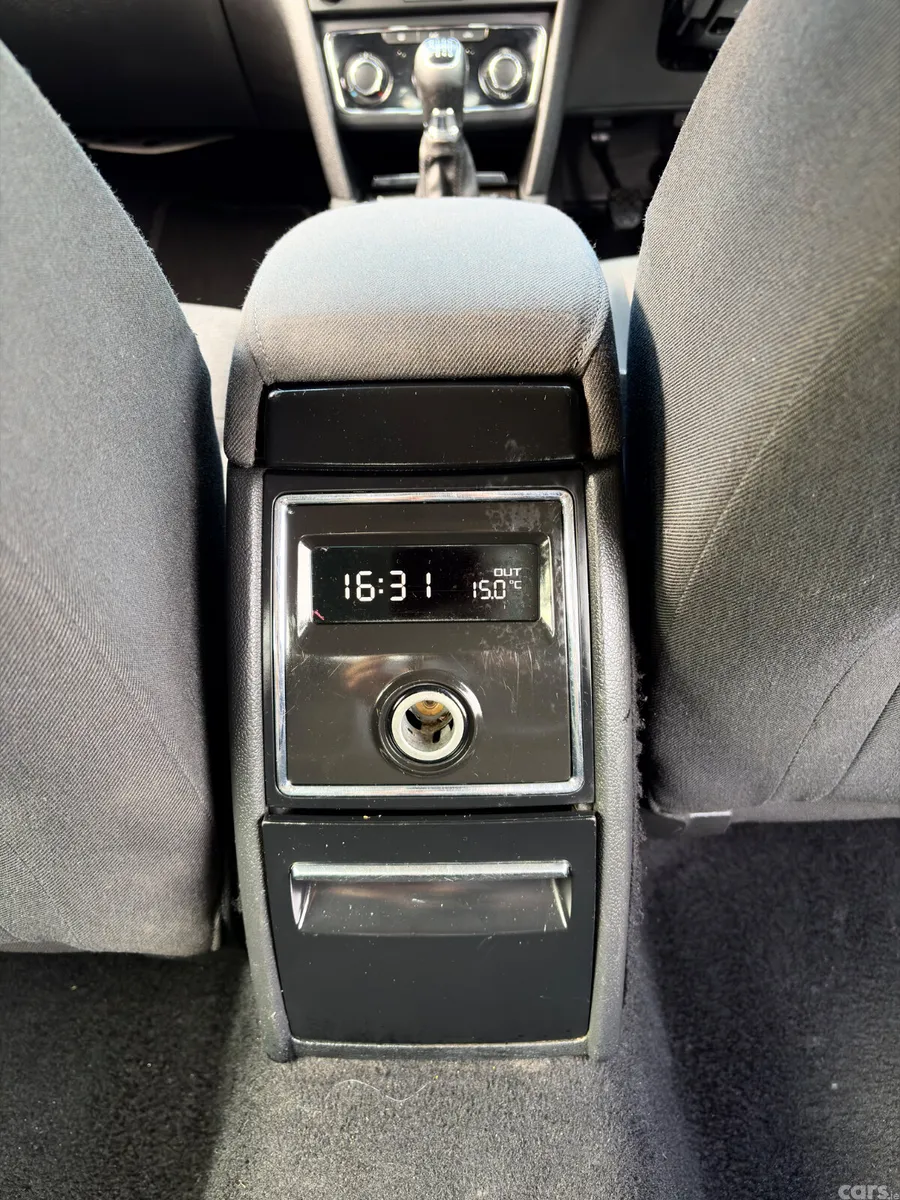 Skoda Superb Estate, Diesel, 2015, Silver