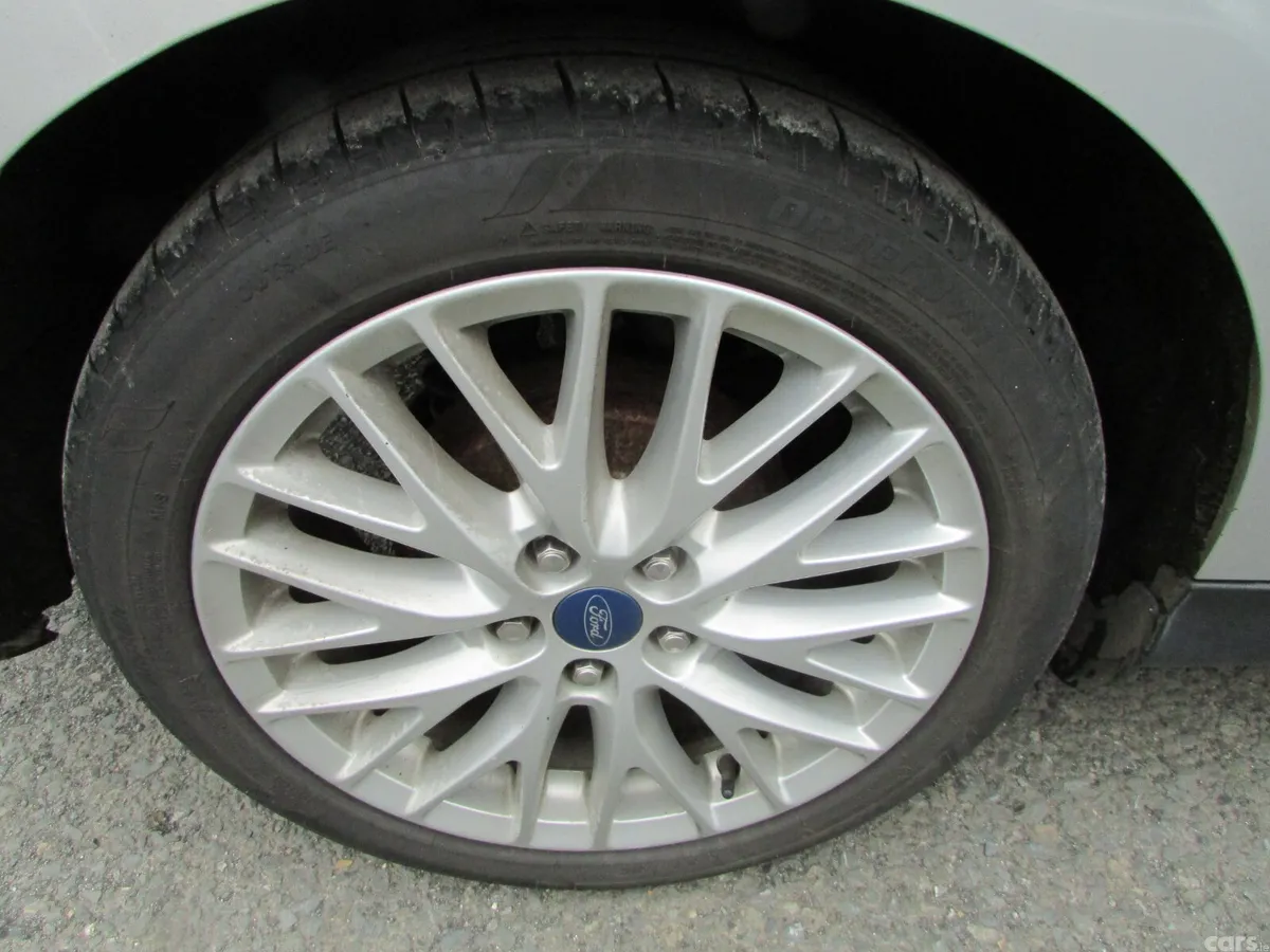 Ford Focus Hatchback, Diesel, 2014, Silver