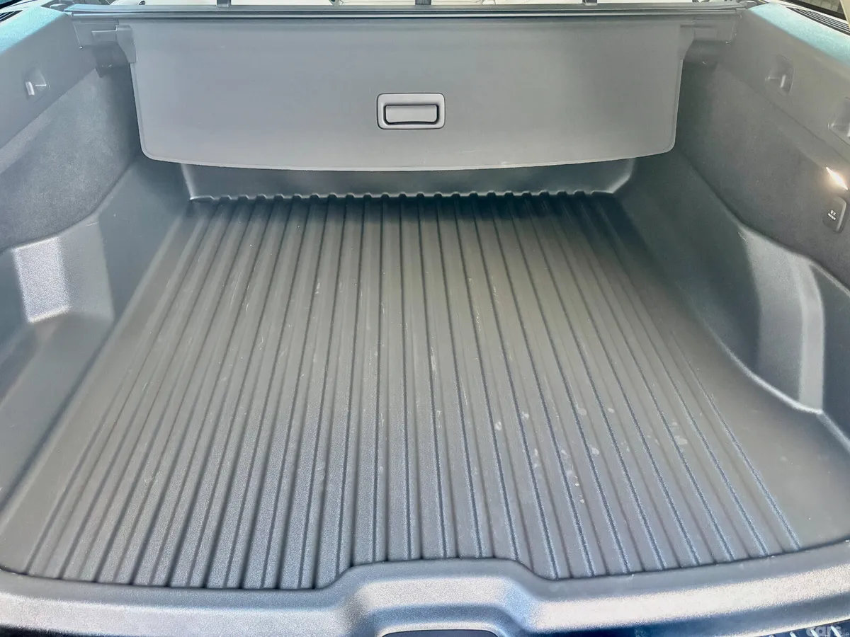 Volvo V90 Estate, Diesel, 2020, White