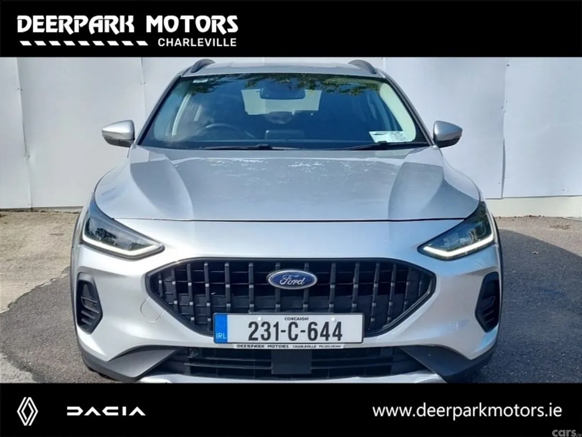 Ford Focus Hatchback, Petrol, 2023, Grey