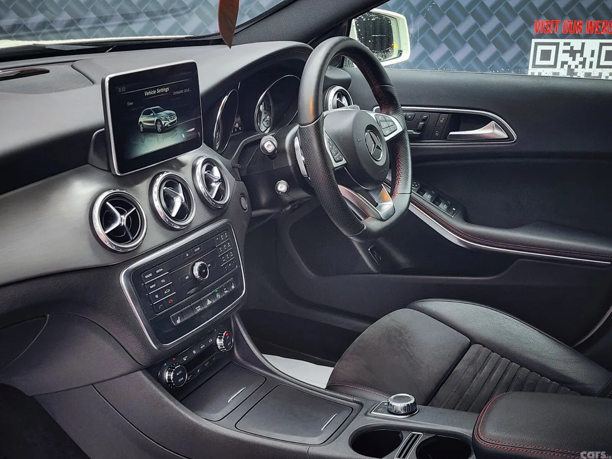 Mercedes-Benz GLA SUV, Petrol, 2016, White