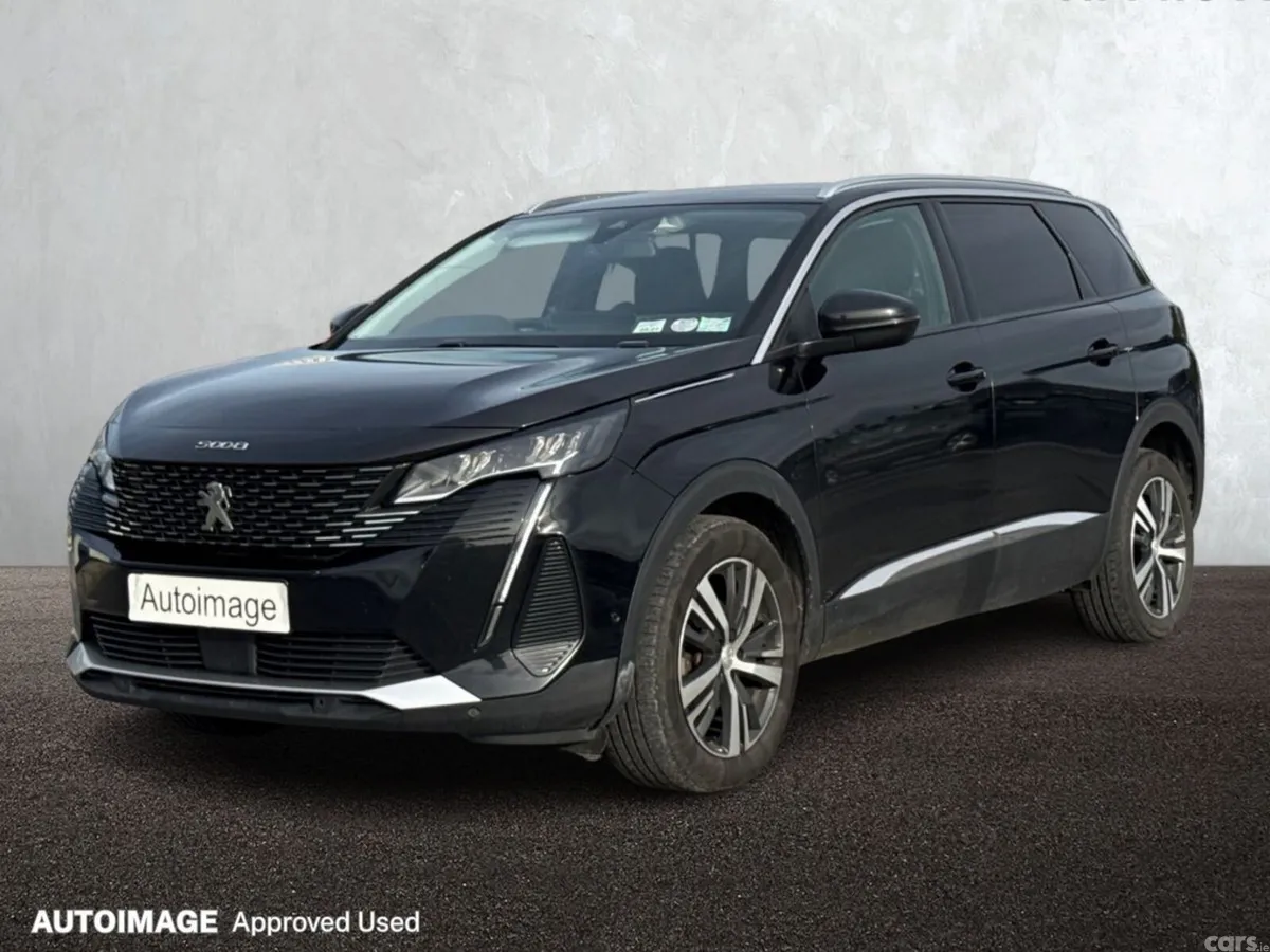 Peugeot 5008 MPV, Diesel, 2021, Black