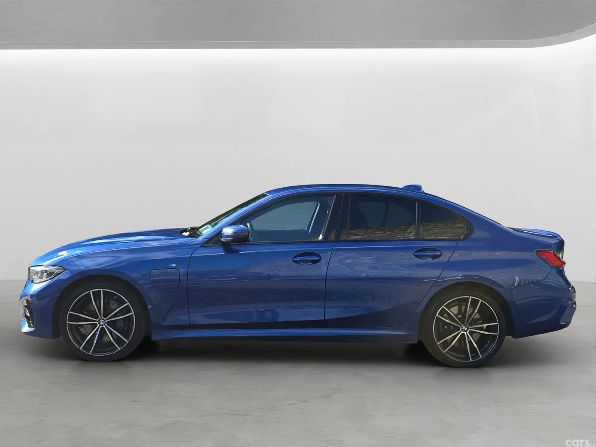 BMW 3-Series Saloon, Petrol Plug-in Hybrid, 2021, Blue