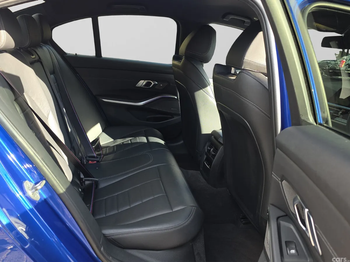 BMW 3-Series Saloon, Petrol Plug-in Hybrid, 2021, Blue