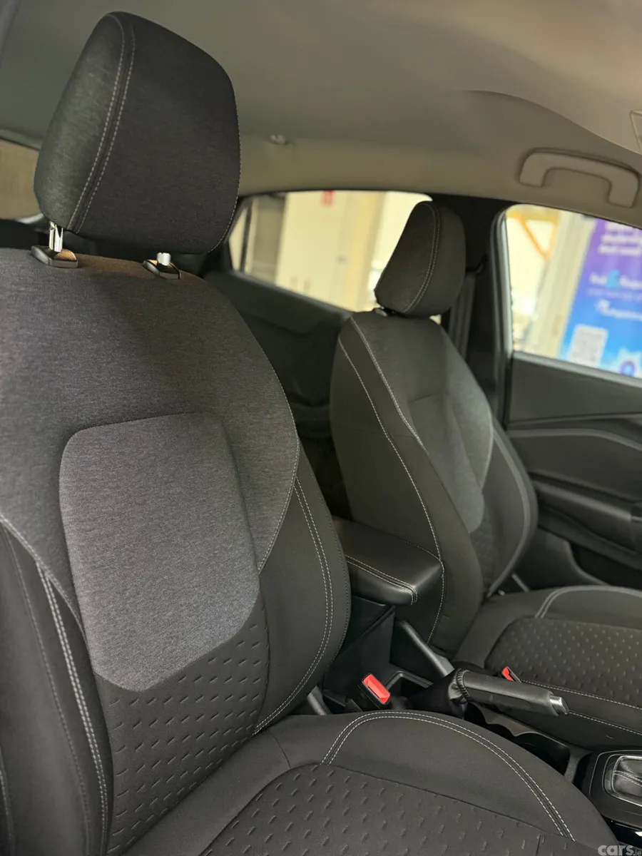 Ford Puma MPV, Petrol Hybrid, 2024, Grey