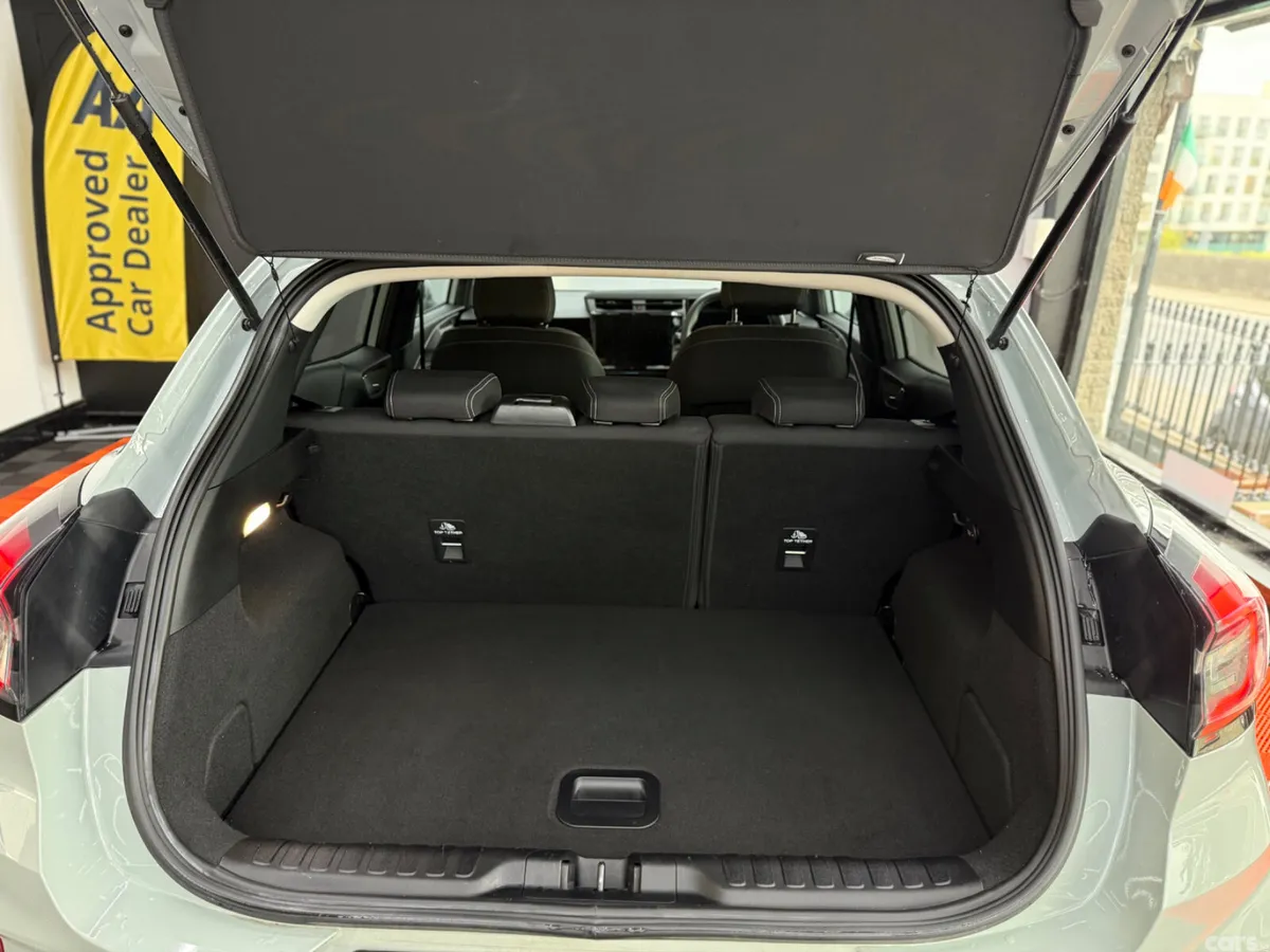 Ford Puma MPV, Petrol Hybrid, 2024, Grey