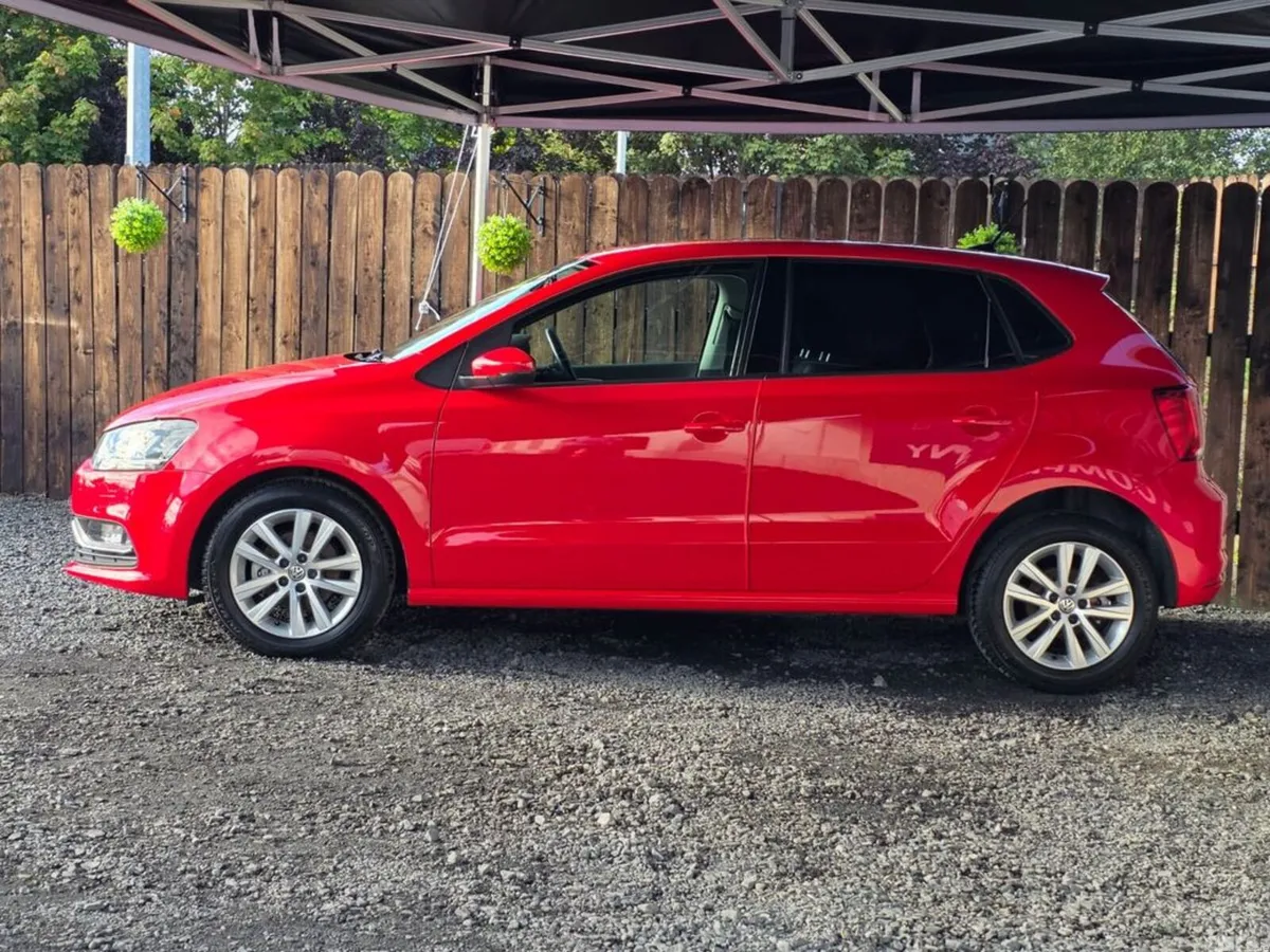 Volkswagen Polo Hatchback, Petrol, 2017, Red