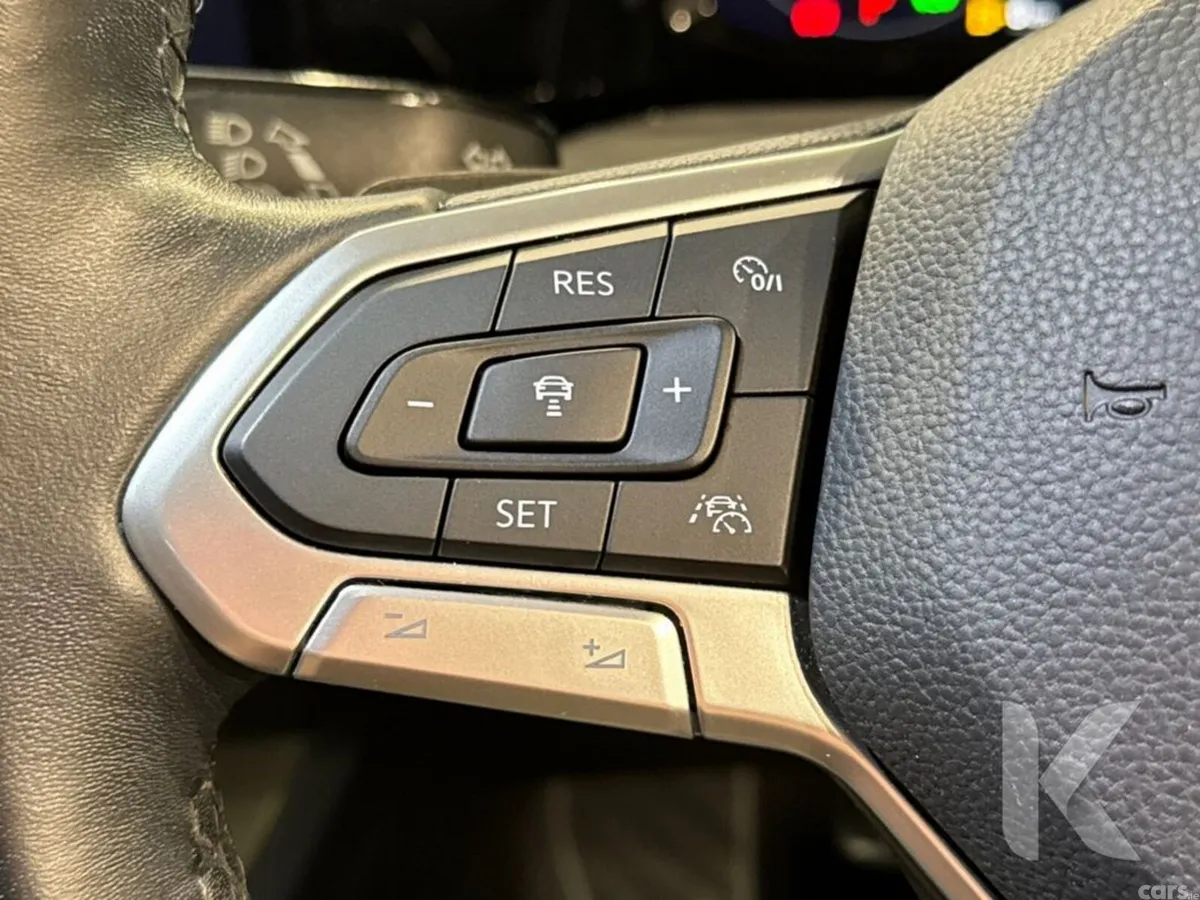 Volkswagen Golf Hatchback, Petrol, 2021, Black