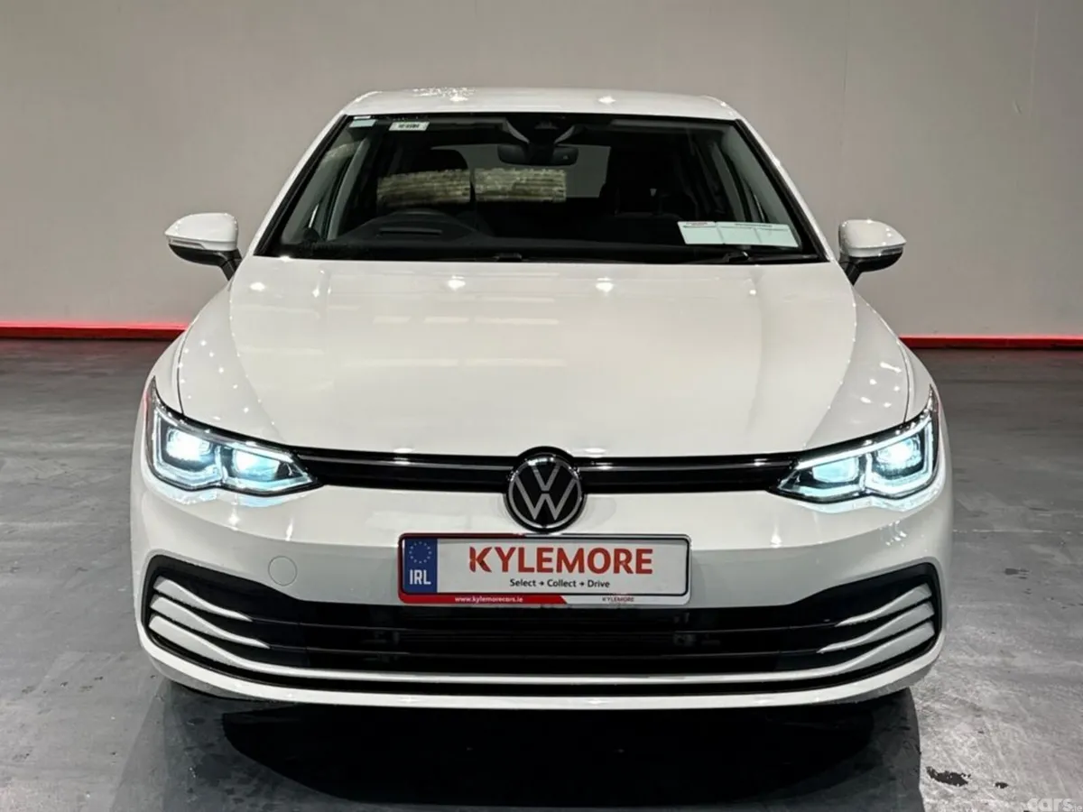 Volkswagen Golf Hatchback, Petrol, 2021, White