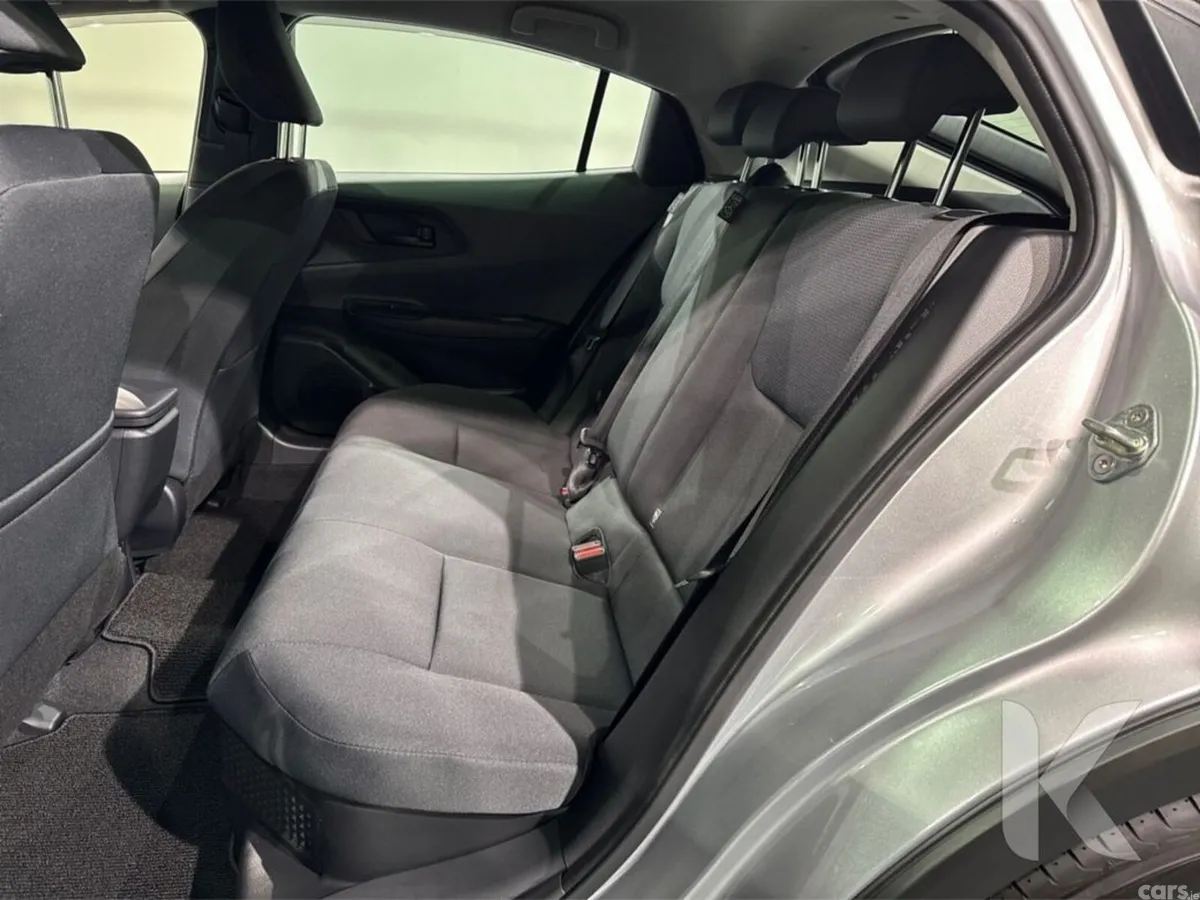 Toyota Prius Hatchback, Petrol Hybrid, 2024, Silver