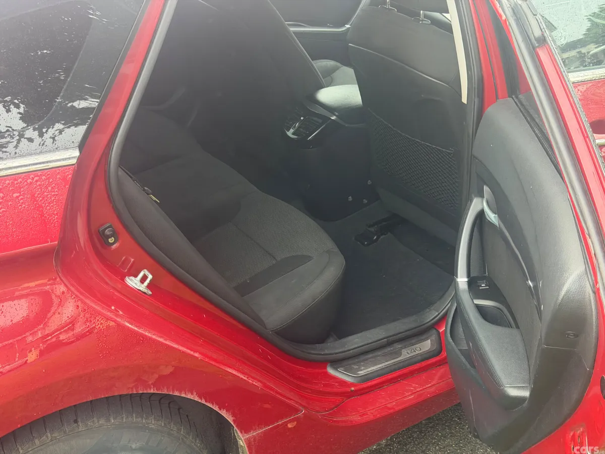 Hyundai i40 Estate, Diesel, 2014, Red