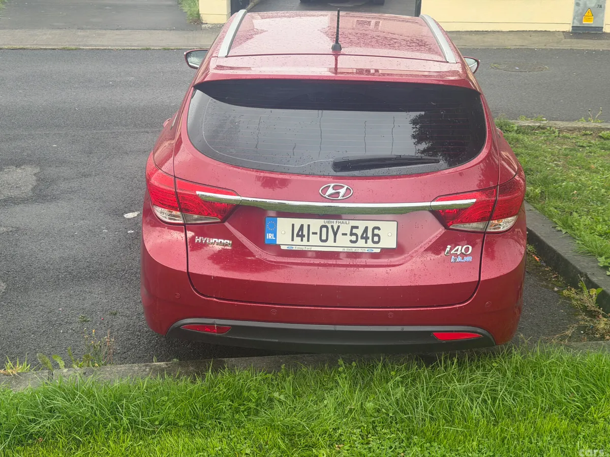 Hyundai i40 Estate, Diesel, 2014, Red