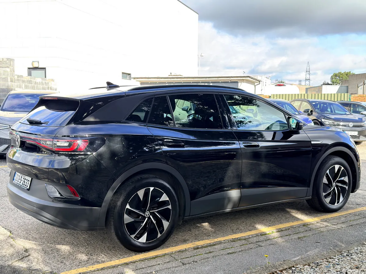 Volkswagen ID.4 Estate, Electric, 2023, Black
