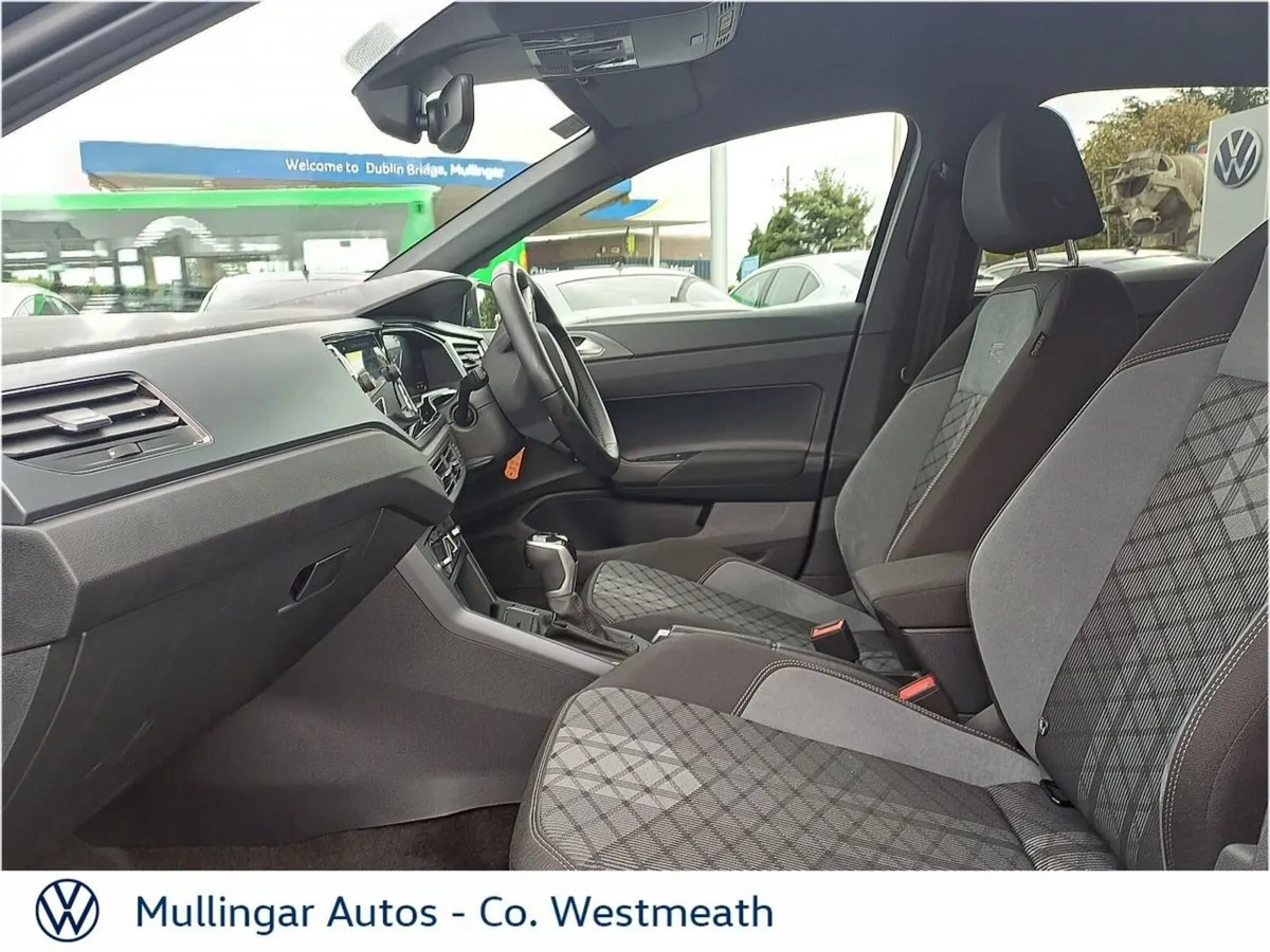 Volkswagen Polo Hatchback, Petrol, 2026, Black