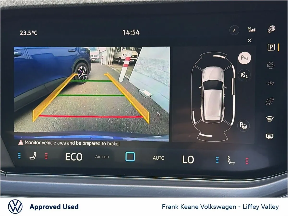 Volkswagen Touareg SUV, Petrol Plug-in Hybrid, 2026, Blue