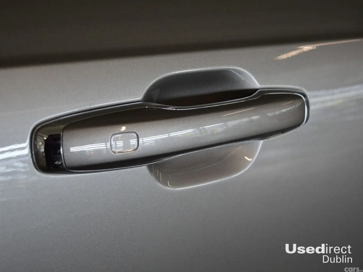 Volvo XC90 SUV, Petrol Plug-in Hybrid, 2022, Grey