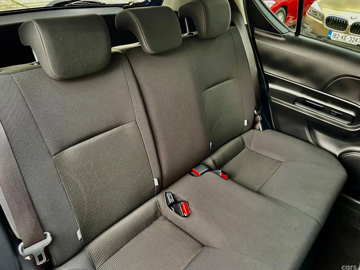 Toyota Aqua Hatchback, Petrol Hybrid, 2019, Blue