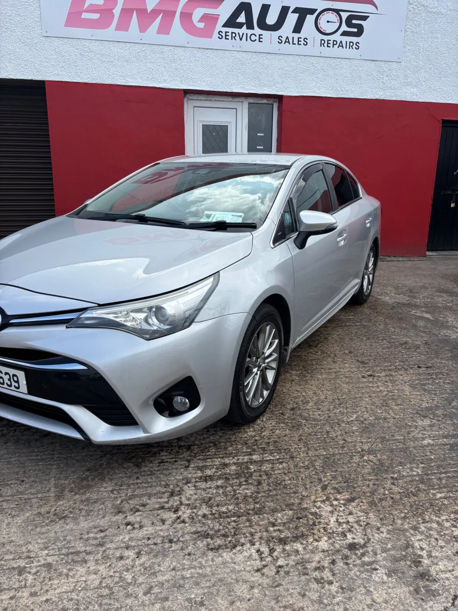 Toyota Avensis Saloon, Diesel, 2018, Silver