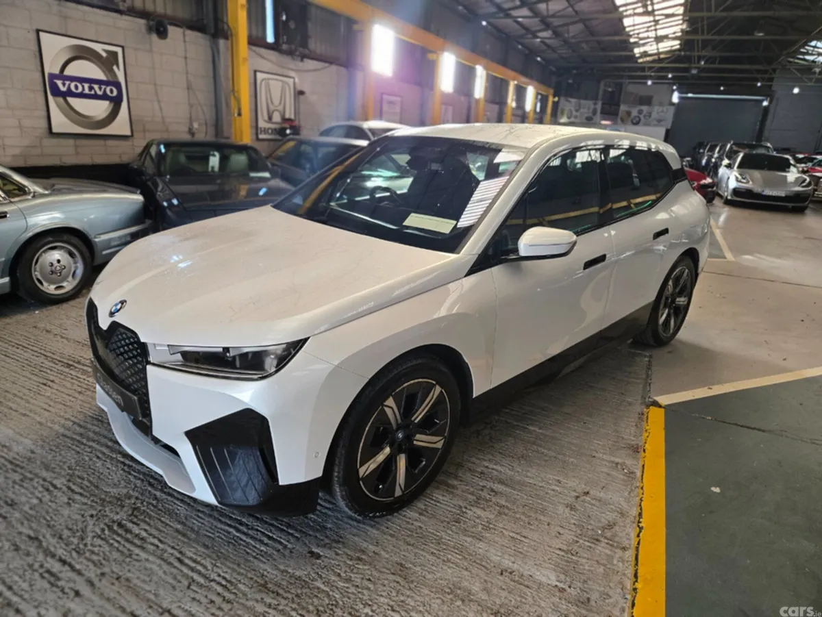 BMW iX Estate, Electric, 2023, White