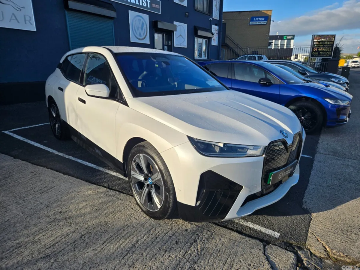 BMW iX Estate, Electric, 2023, White