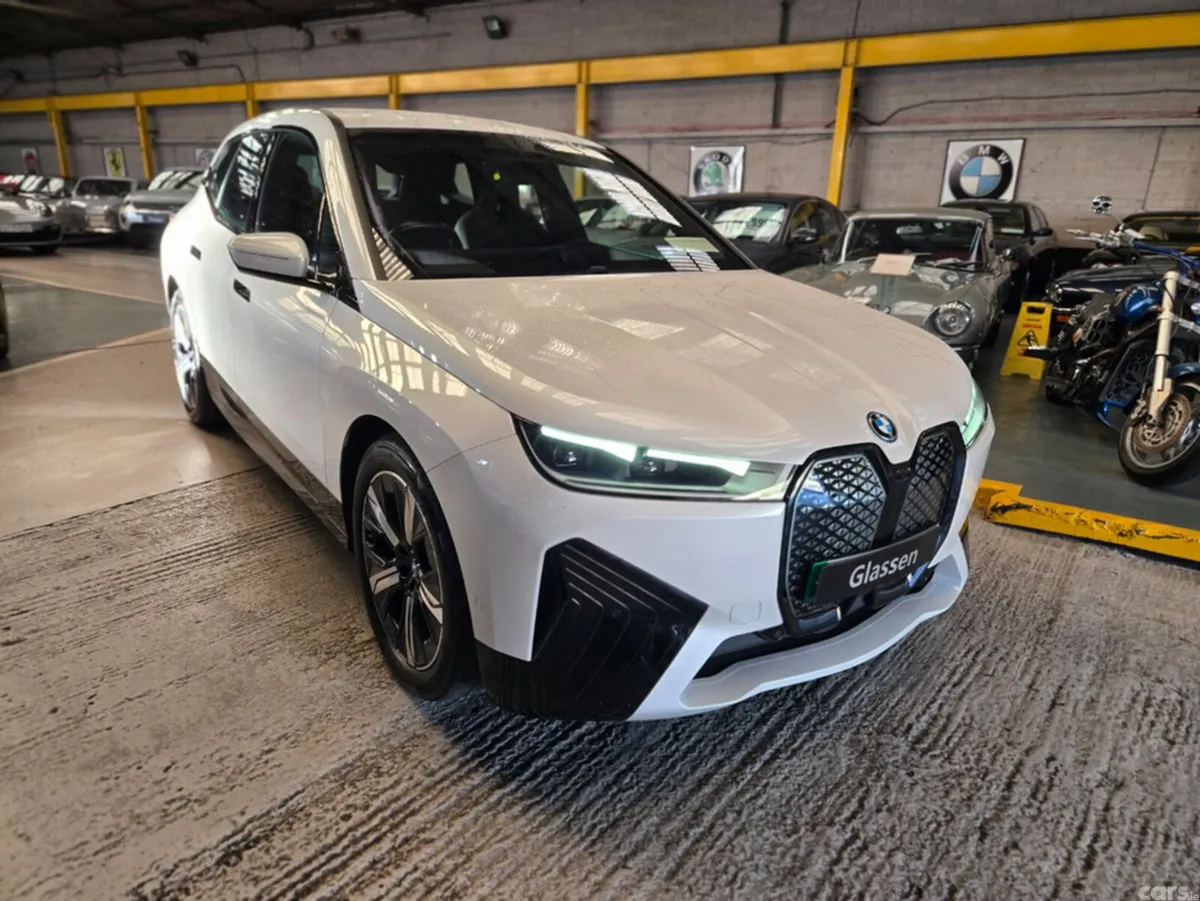 BMW iX Estate, Electric, 2023, White