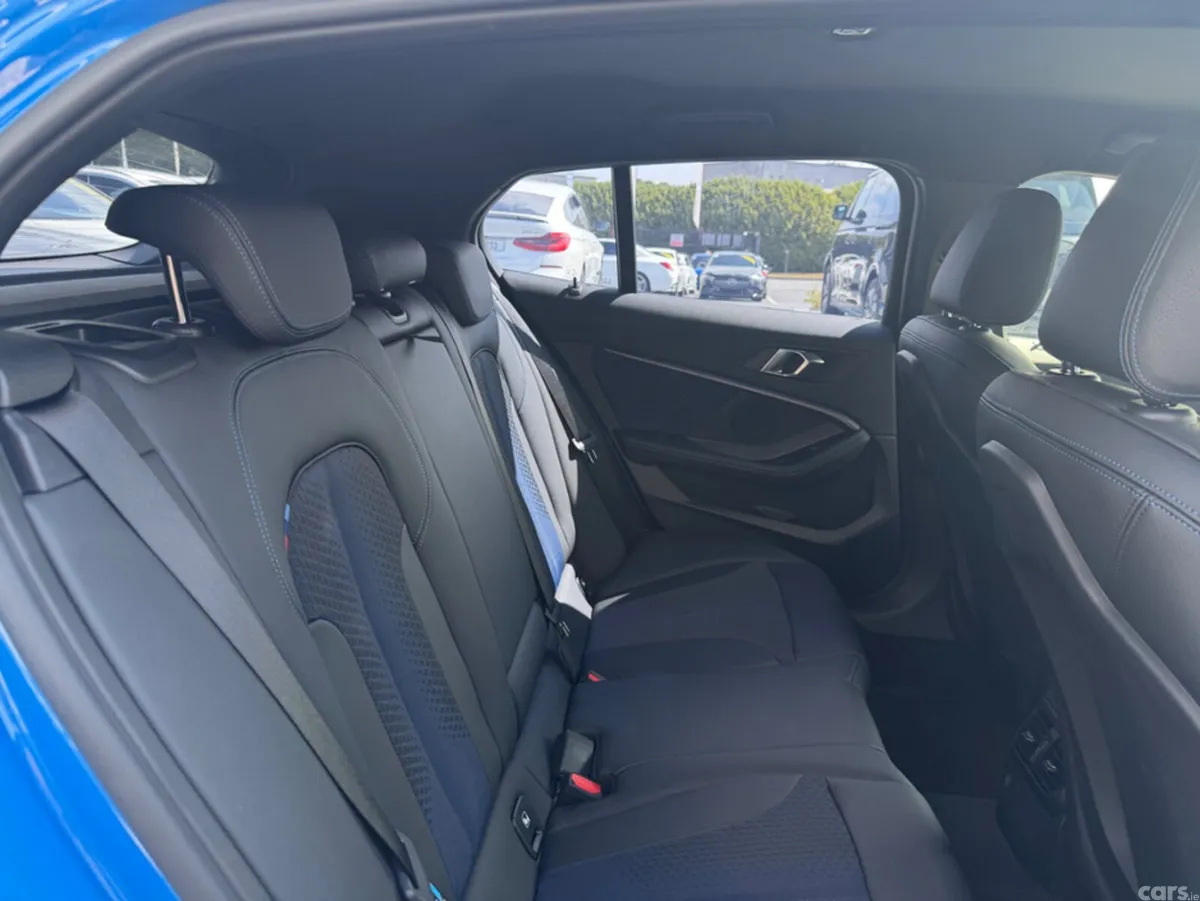 BMW 1-Series Hatchback, Petrol, 2019, Blue