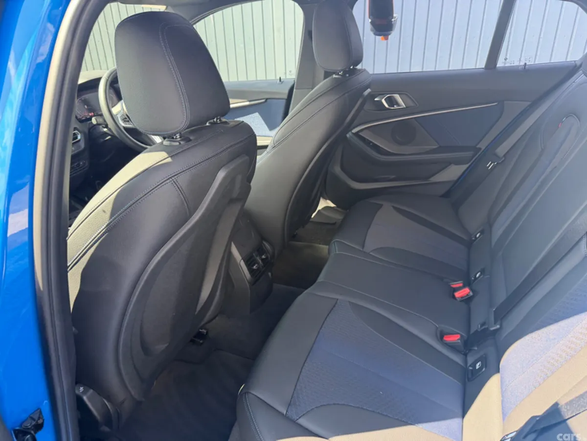 BMW 1-Series Hatchback, Petrol, 2019, Blue