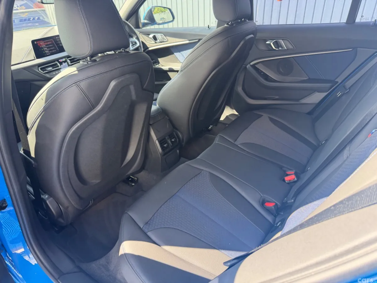 BMW 1-Series Hatchback, Petrol, 2019, Blue