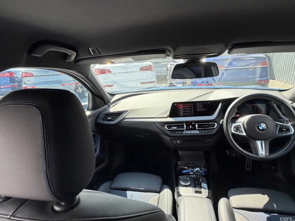 BMW 1-Series Hatchback, Petrol, 2019, Blue
