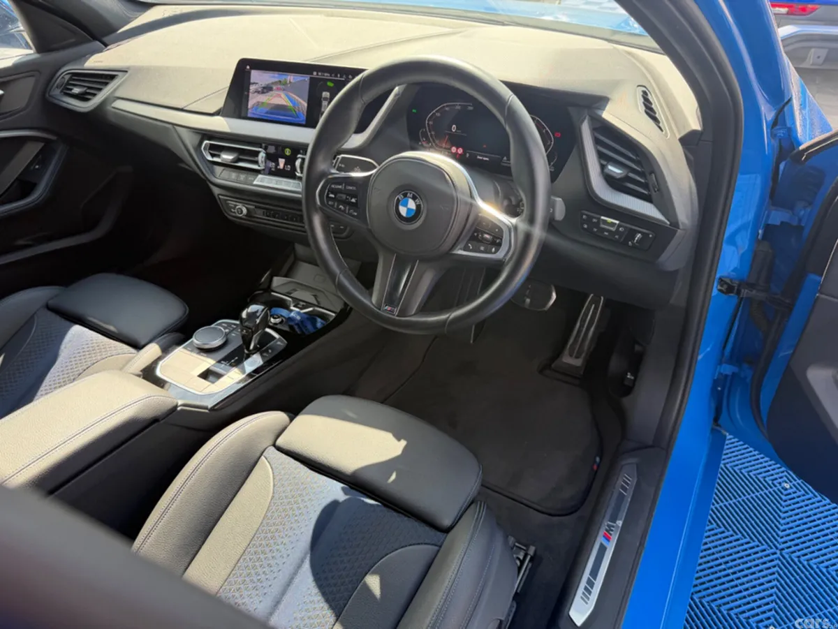BMW 1-Series Hatchback, Petrol, 2019, Blue