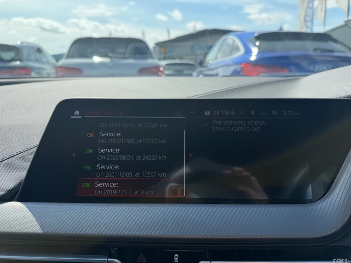 BMW 1-Series Hatchback, Petrol, 2019, Blue