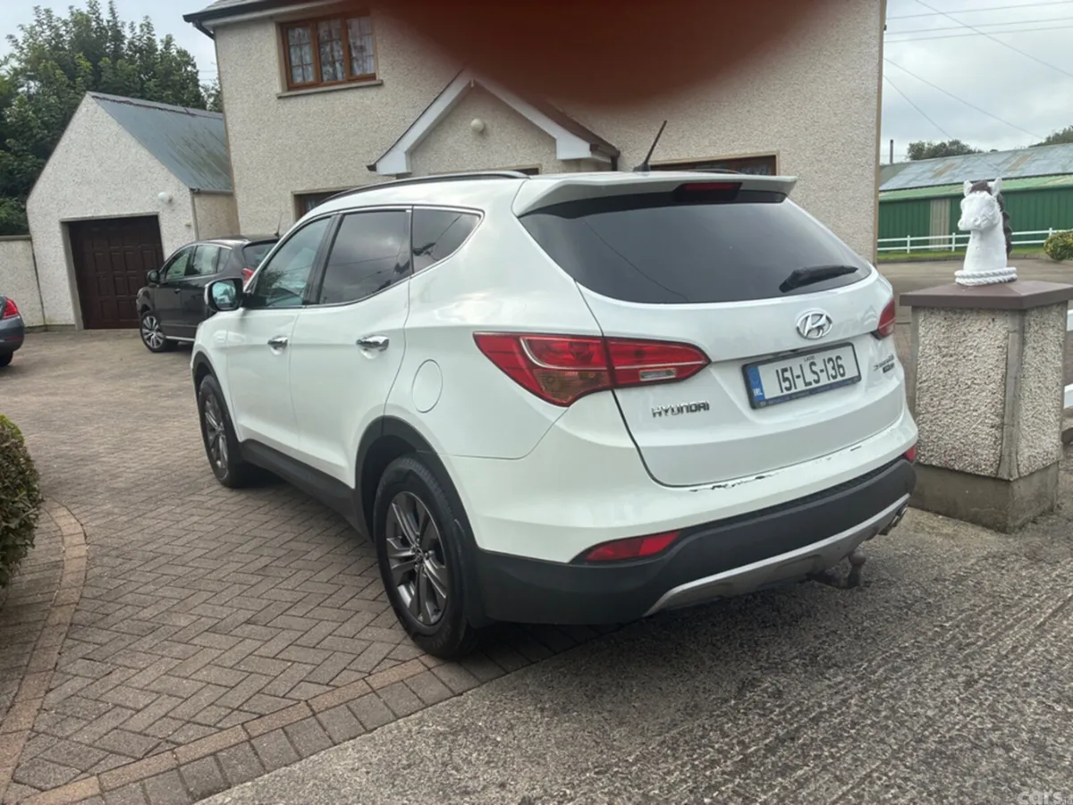 Hyundai Santa Fe SUV, Diesel, 2015, White