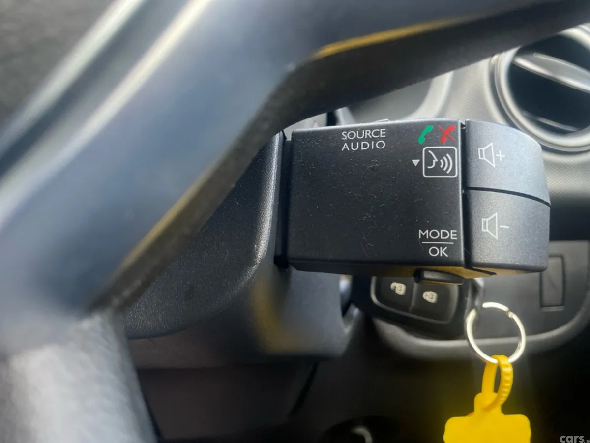 Dacia Sandero Hatchback, Petrol, 2019, Grey