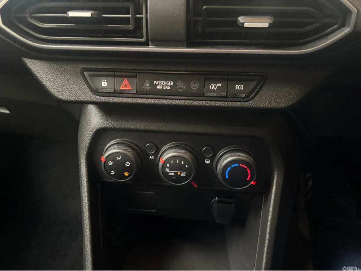 Dacia Sandero Hatchback, Petrol, 2024, Grey
