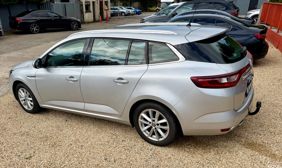Renault Megane Estate, Diesel, 2017, Grey