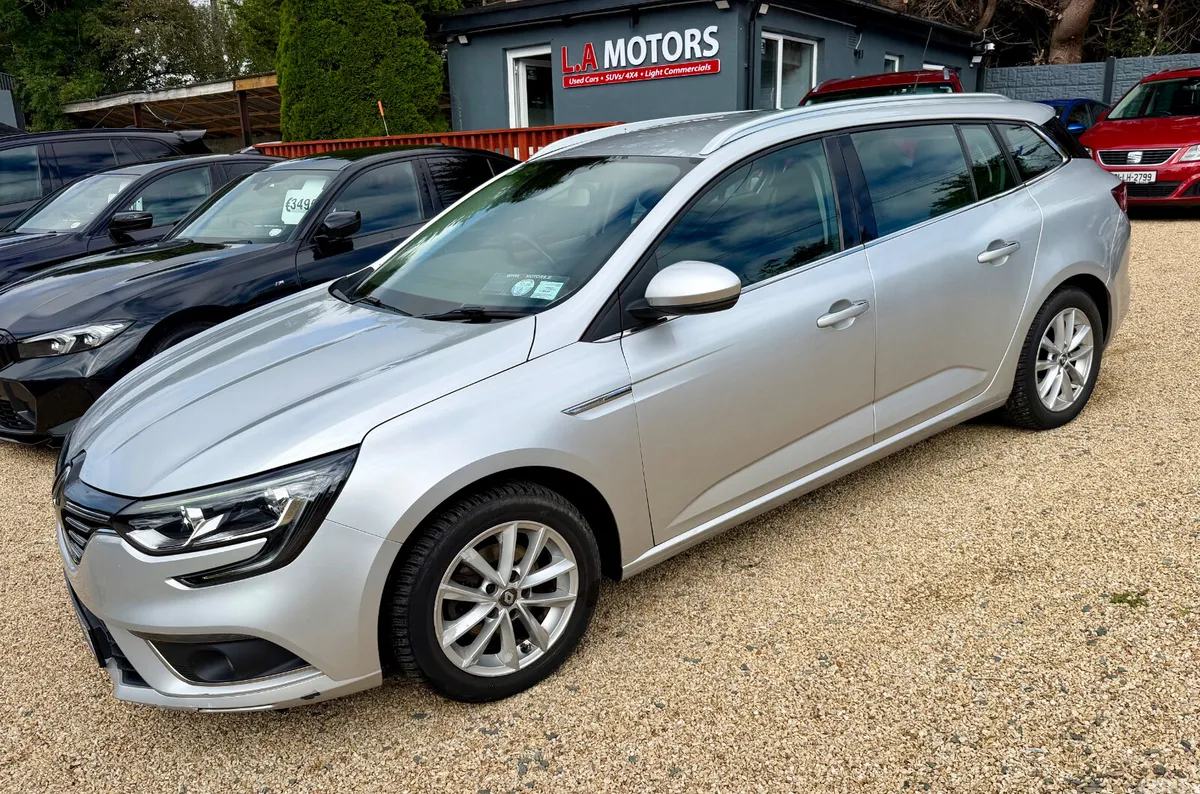 Renault Megane Estate, Diesel, 2017, Grey