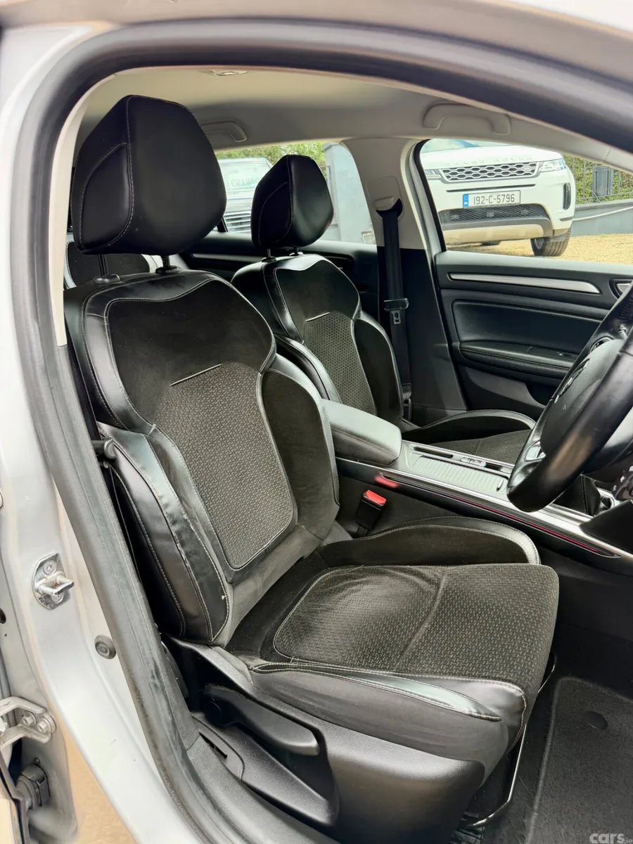 Renault Megane Estate, Diesel, 2017, Grey
