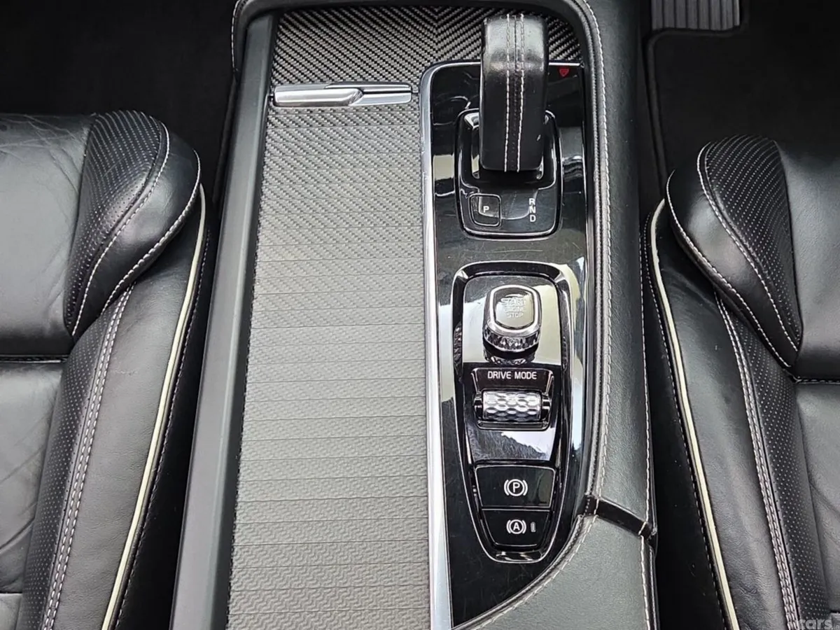Volvo XC90 SUV, Petrol Plug-in Hybrid, 2020, Grey