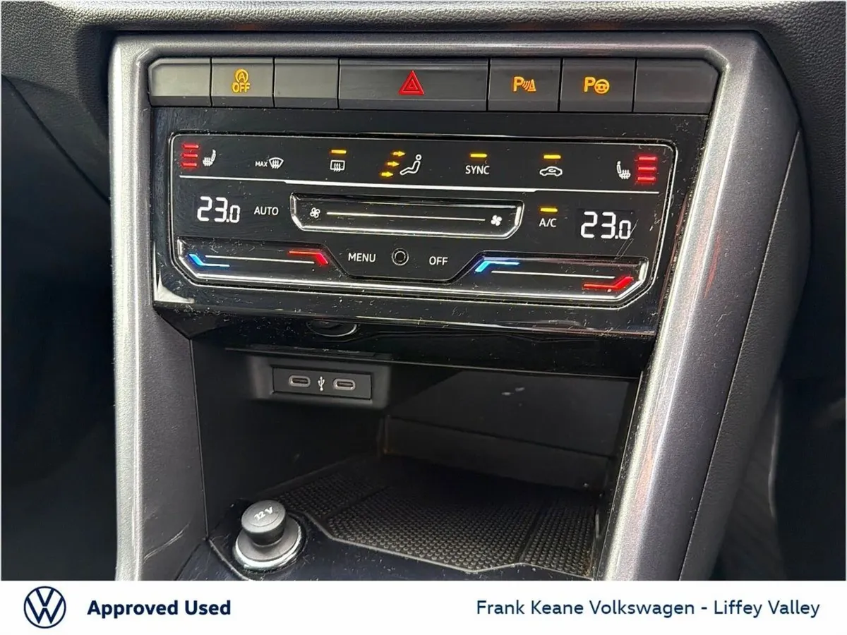 Volkswagen T-Roc SUV, Petrol, 2023, Grey