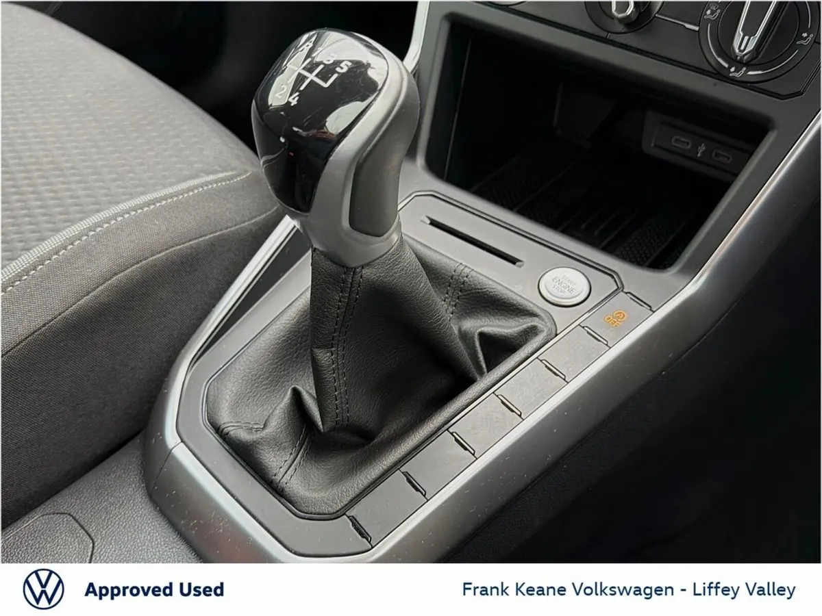 Volkswagen Taigo SUV, Petrol, 2026, Silver