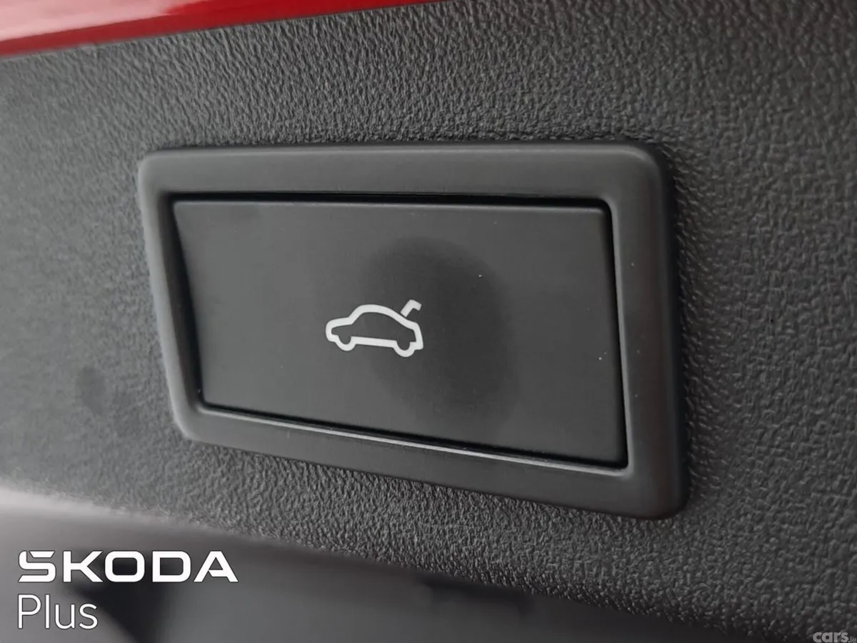 Skoda Kodiaq MPV, Diesel, 2026, Red