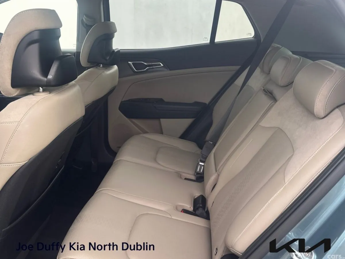 Kia Sportage SUV, Diesel Hybrid, 2023, Grey
