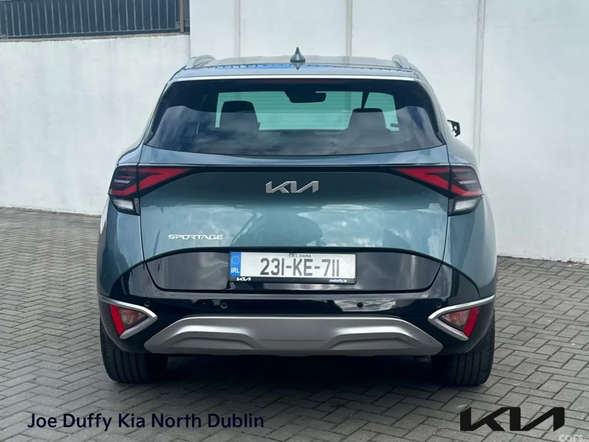 Kia Sportage SUV, Diesel Hybrid, 2023, Grey
