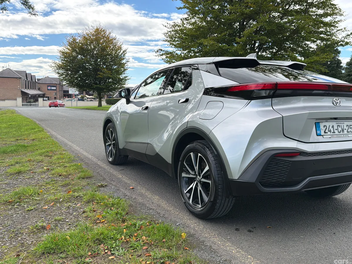Toyota C-HR Hatchback, Petrol Hybrid, 2024, Grey