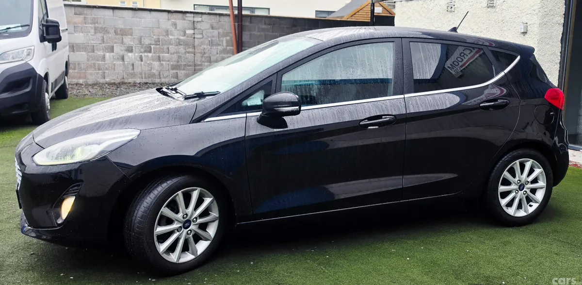 Ford Fiesta Hatchback, Petrol, 2020, Black