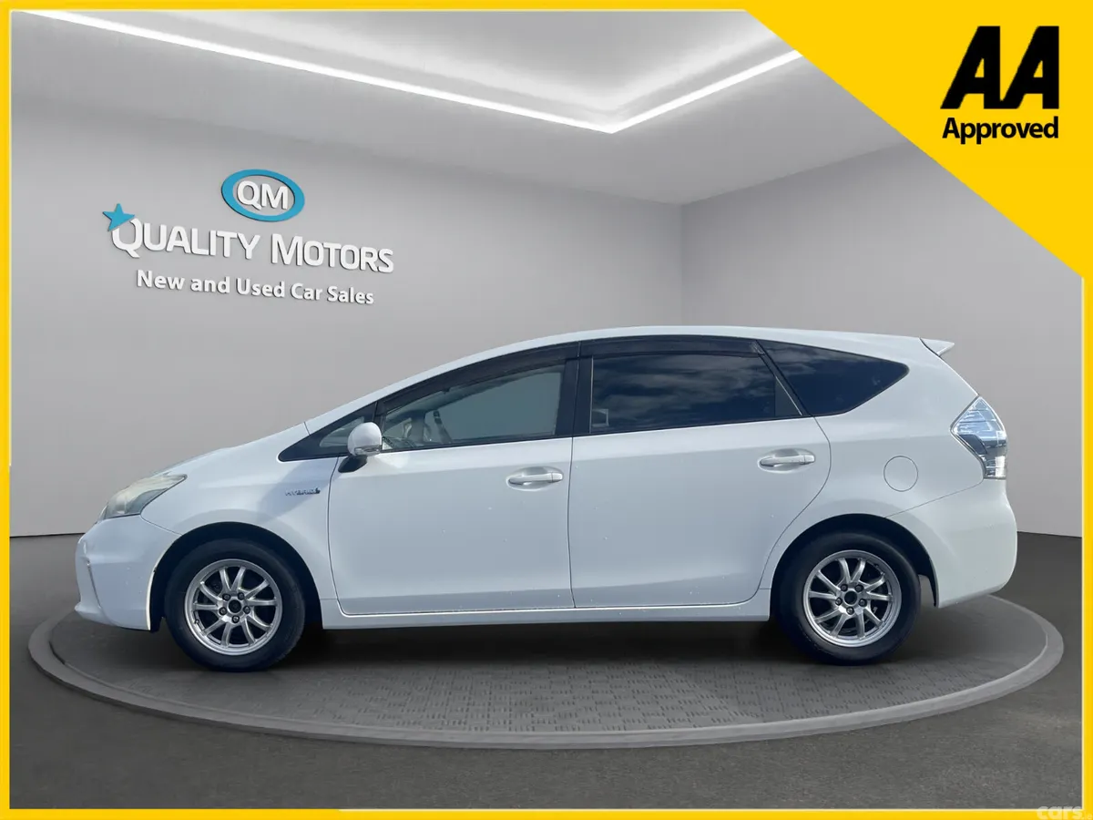 Toyota Prius MPV, Petrol Hybrid, 2013, White